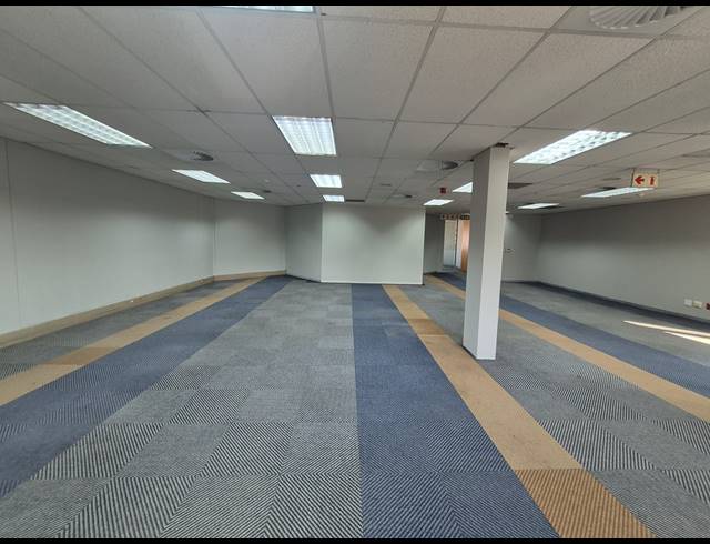 197M² OFFICE TO LET IN WOODMEAD